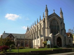 1097 Centre St, Newton, MA 02459-1536