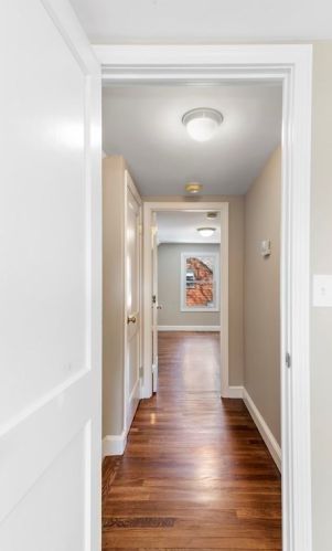 25 Eames St, North Reading MA  01864-2117 exterior