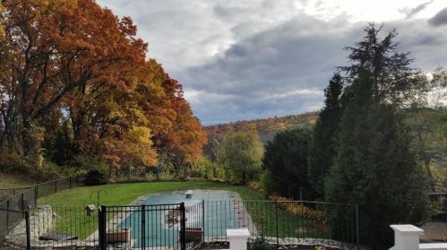 9 Parmenter Rd, Southborough MA exterior