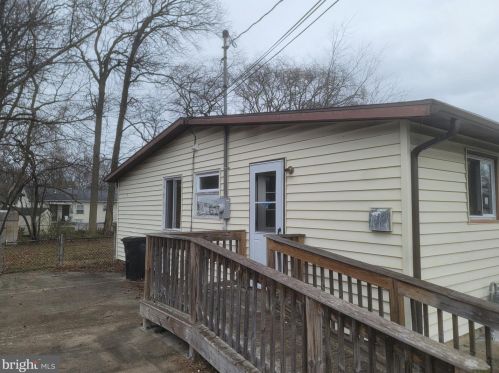1504 Edgewood Ave, West Deptford, NJ 08093-2018
