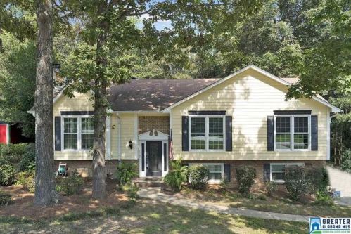 5256 Birdsong Rd, Birmingham, AL 35242-3301