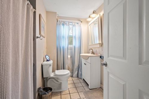 259 Cordaville Rd, Southborough MA 01772-2085 exterior