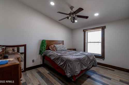 39510 12th St, Phoenix AZ  85086-7336 exterior