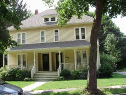 22 Parker Ave, Newton, MA 02459-2662