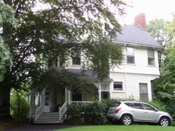 25 Hancock St, Newton, MA 02466-2308