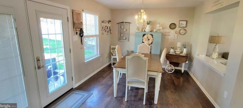 104 Talon Ln, West Deptford NJ 08093-2323 exterior