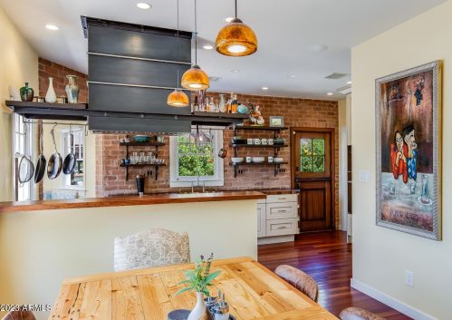 529 Cypress St, Phoenix AZ 85006-1840 exterior