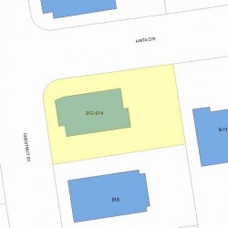 914 Chestnut St, Newton MA 02468-2326 plot plan