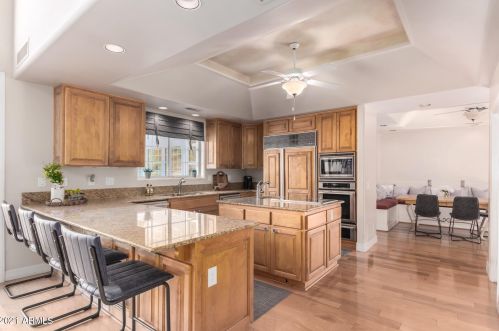 14828 15th Ave, Phoenix AZ 85015-3806 exterior