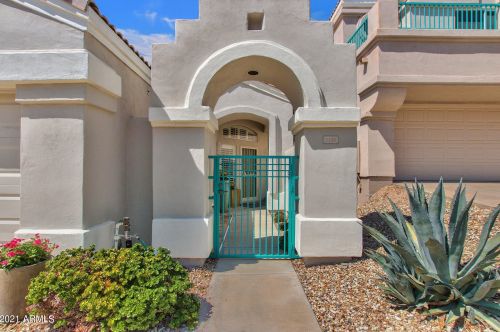 1138 Amberwood Dr, Phoenix AZ  85048-8414 exterior