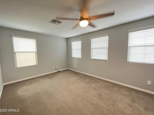 7420 27th St, Phoenix AZ  85042-5919 exterior