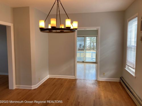 117 Pearl St, Tinton Falls NJ  07701-1524 exterior