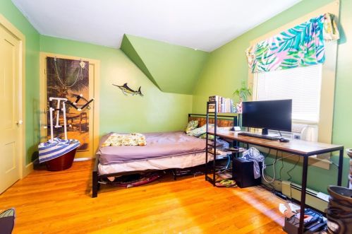 53 Cedar St, Taunton MA 02780-3131 exterior