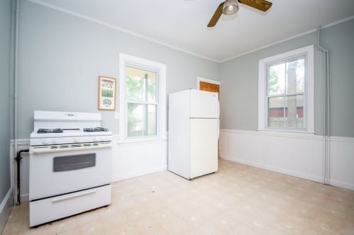 95 Chestnut St, New Bedford MA 02740-5254 exterior