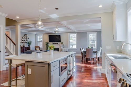 330 Rdg St, Arlington MA 02474-1719 exterior