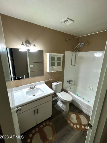 3133 Corrine Dr, Phoenix AZ  85032-6553 exterior