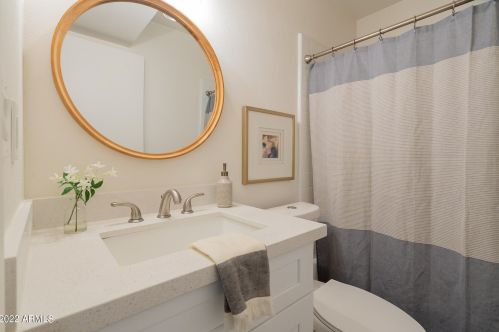 4114 Apollo Rd, Phoenix AZ 85042-5381 exterior