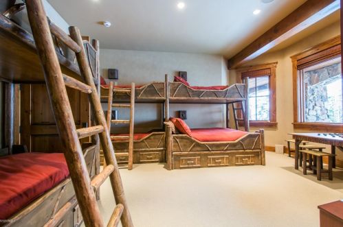 91 White Pne Cyn Rd, Park City UT 84060-6514 exterior