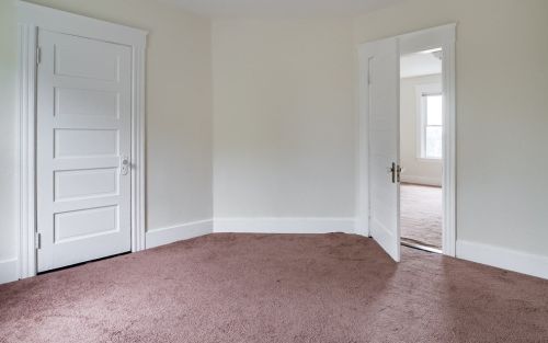 25 Marland Rd, Worcester MA 01606-3048 exterior