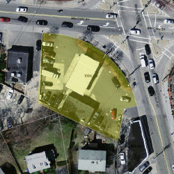 1094 Beacon St, Newton MA 02461-1102 aerial view