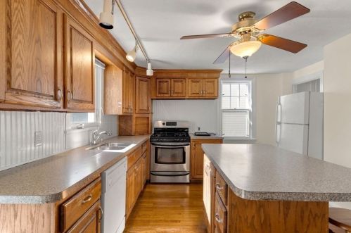 149 Clapp St, Milton MA 02186-3228 exterior