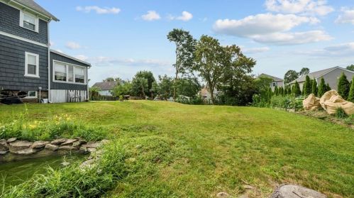 51 Morse Pl, Fall River MA 02724-1346 exterior