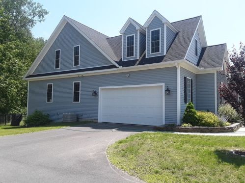 16 Palley Village Pl, Amherst, MA 01002-3471