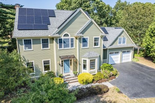 5 Chapel Hill Rd, Beverly MA  01915-1313 exterior