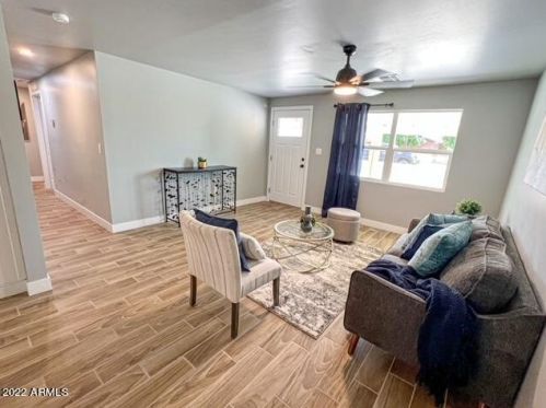 2102 71 Ave, Phoenix AZ 85033-1460 exterior