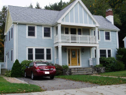 136 Beethoven Ave, Newton, MA 02468-1728