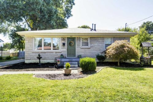 5912 Noah Dr, Louisville, KY 40258-3046