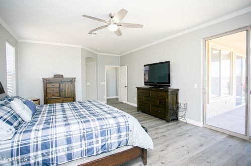 35318 31st Dr, Phoenix AZ  85086-2127 exterior