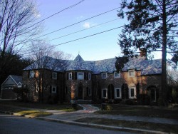 205 Waban Ave, Newton, MA 02468-2101