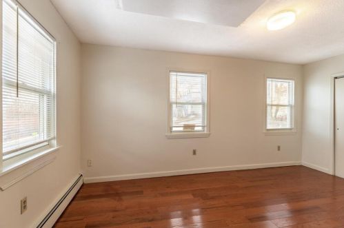 140 Norfolk St, Worcester MA 01604-2910 exterior