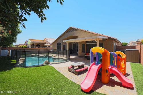 16821 44th St, Phoenix AZ  85032-2801 exterior