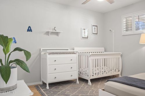 210 Butler Dr, Phoenix AZ 85051-4649 exterior