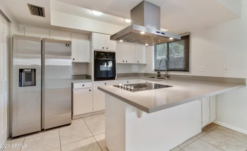 3815 28 St, Phoenix AZ 85008-4740 exterior