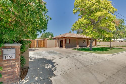 1550 El Caminito Dr, Phoenix, AZ 85021-5431