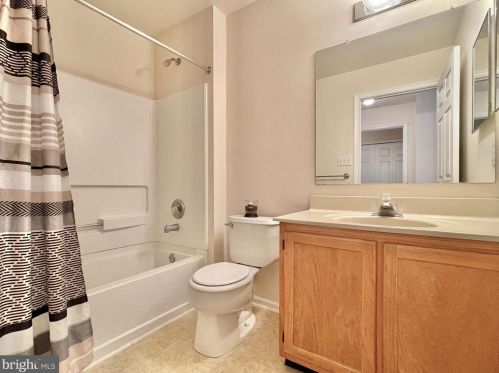 2506 Beacon Hl Dr, Erial NJ 08081-1106 exterior