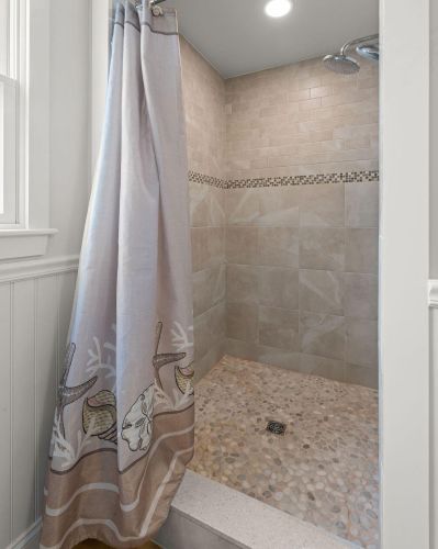 15 Highland Rd, Eastham MA 02642-3302 exterior