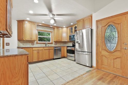 415 Mower St, Worcester MA 01602-1011 exterior