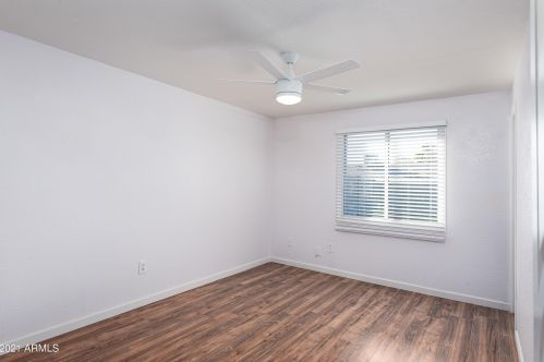 3767 Captain Dreyfus Ave, Phoenix AZ 85032-6672 exterior