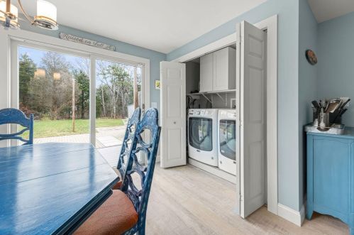 15 Highland Rd, Eastham MA 02642-3302 exterior