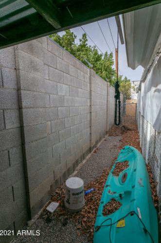 2102 Fairmount Ave, Phoenix AZ 85015-5306 exterior