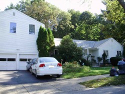 149 Berkeley St, Newton, MA 02465-2637