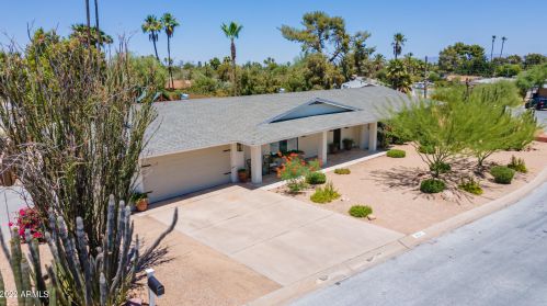 10808 43rd St, Phoenix AZ 85050-3342 exterior