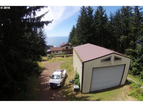 95480 Huckleberry Ridge Rd, Harbor OR  97415-9756 exterior