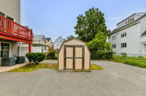 25 Liberty St, Everett MA  02149-2707 exterior