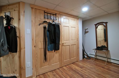 1062 Lakehurst Ave, Jackson Twp NJ 08527-5250 exterior