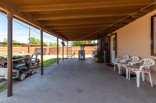 1848 Atlanta Ave, Phoenix AZ  85040-2470 exterior